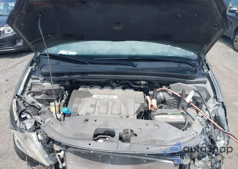 2010 Honda Odyssey Touring z USA, uszkodzony, nr VIN 5FNRL3H96AB053727